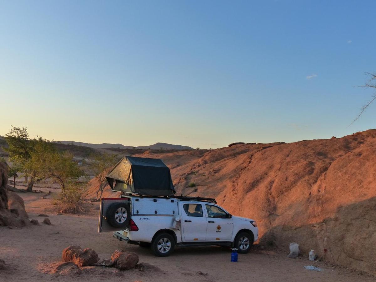 Ozohere Campsite And Himba Village Uis Εξωτερικό φωτογραφία