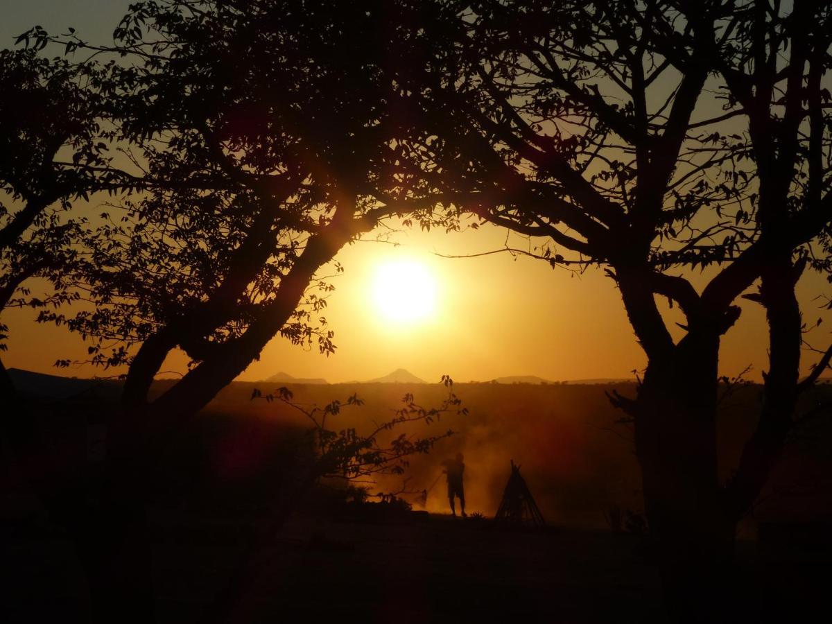Ozohere Campsite And Himba Village Uis Εξωτερικό φωτογραφία