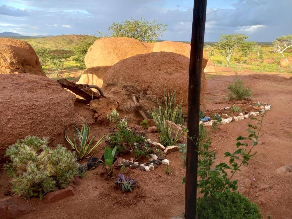 Ozohere Campsite And Himba Village Uis Εξωτερικό φωτογραφία