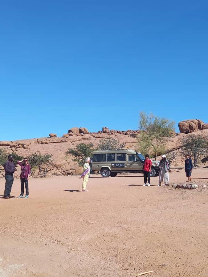 Ozohere Campsite And Himba Village Uis Εξωτερικό φωτογραφία